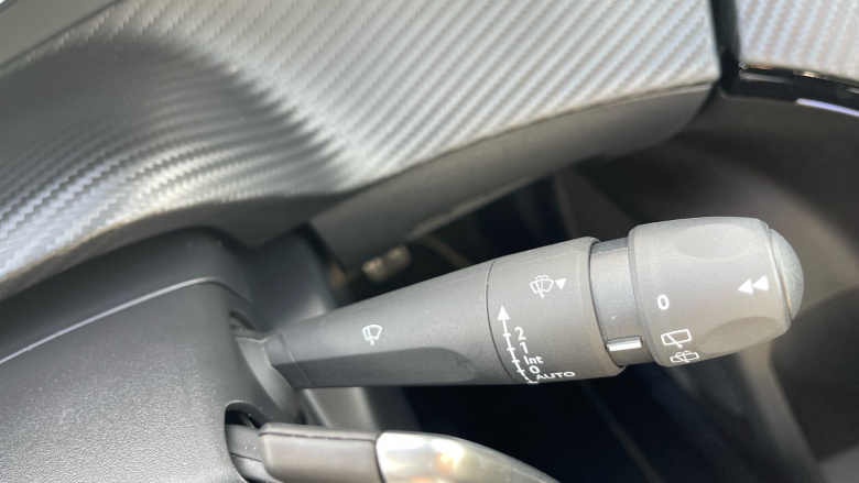 Peugeot 2008 1.2 Hybrid 136 GT 5dr e-DSC6 Petrol Estate